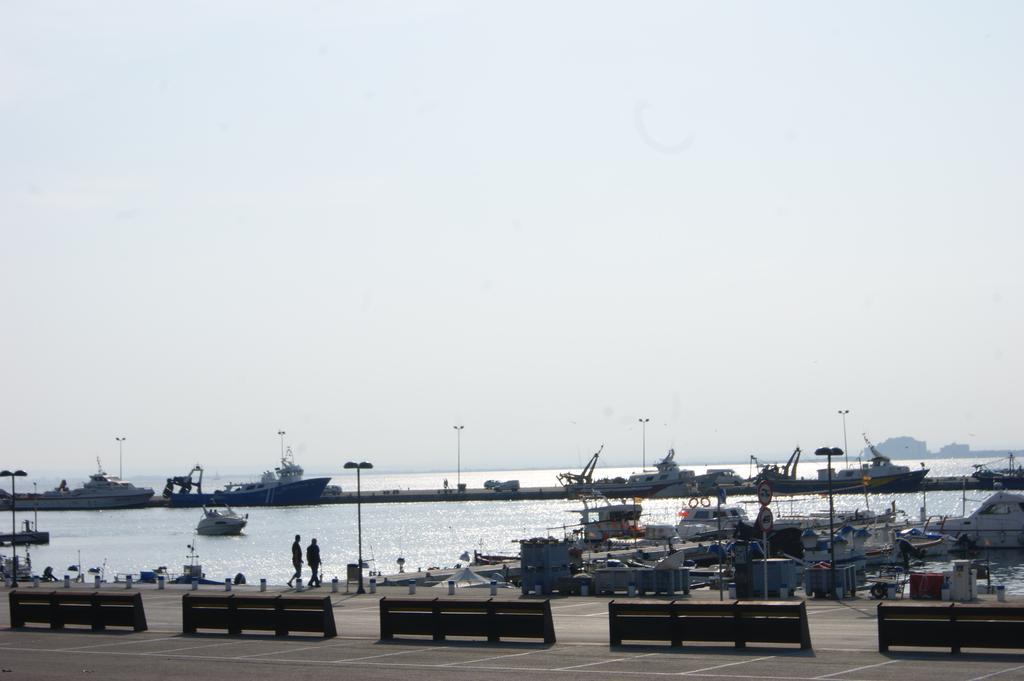 Agi Port De Rosasアパートメント エクステリア 写真